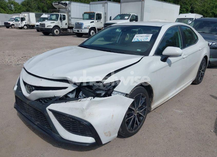 Photo 2 of 2023 Toyota Camry SE (VIN 4T1G11AK4PU088518)