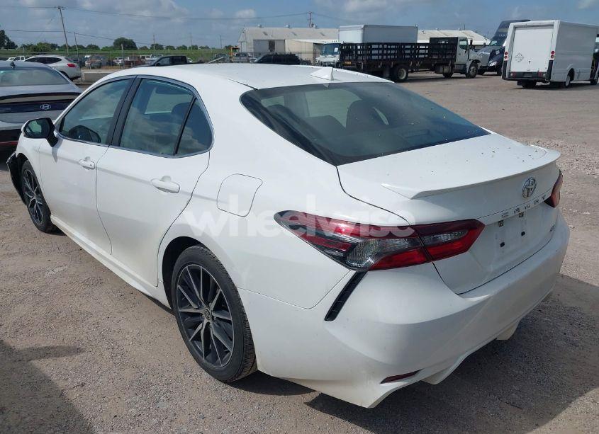 Photo 3 of 2023 Toyota Camry SE (VIN 4T1G11AK4PU088518)