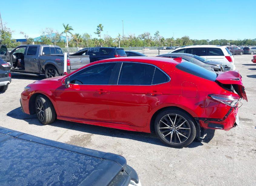 Photo 14 of 2023 Toyota Camry SE (VIN 4T1G11AK4PU101557)