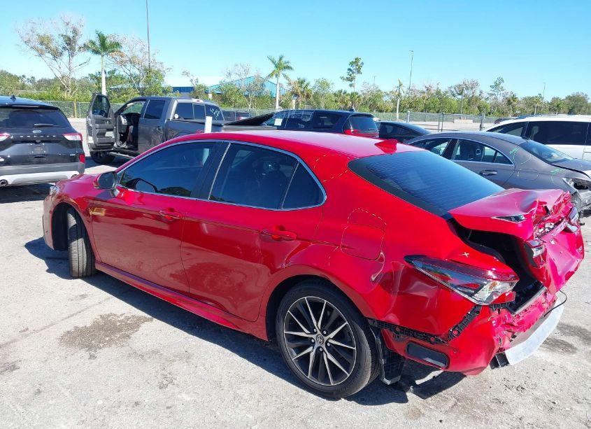 Photo 3 of 2023 Toyota Camry SE (VIN 4T1G11AK4PU101557)