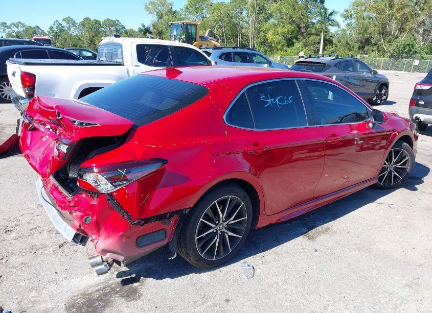 Photo 4 of 2023 Toyota Camry SE (VIN 4T1G11AK4PU101557)