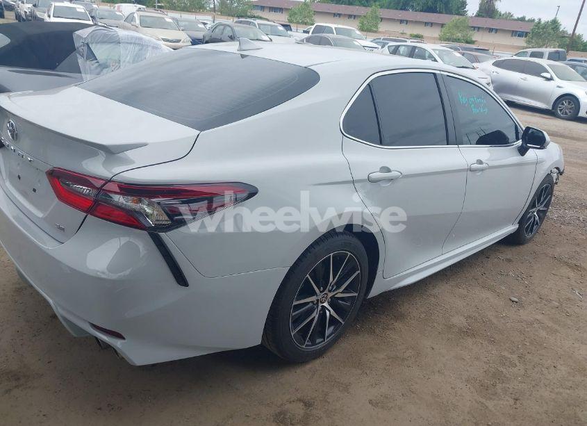 Photo 4 of 2023 Toyota Camry SE (VIN 4T1G11AK4PU106175)