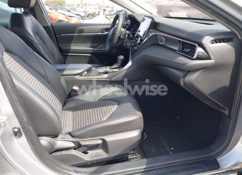 Photo 5 of 2023 Toyota Camry SE (VIN 4T1G11AK4PU121548)