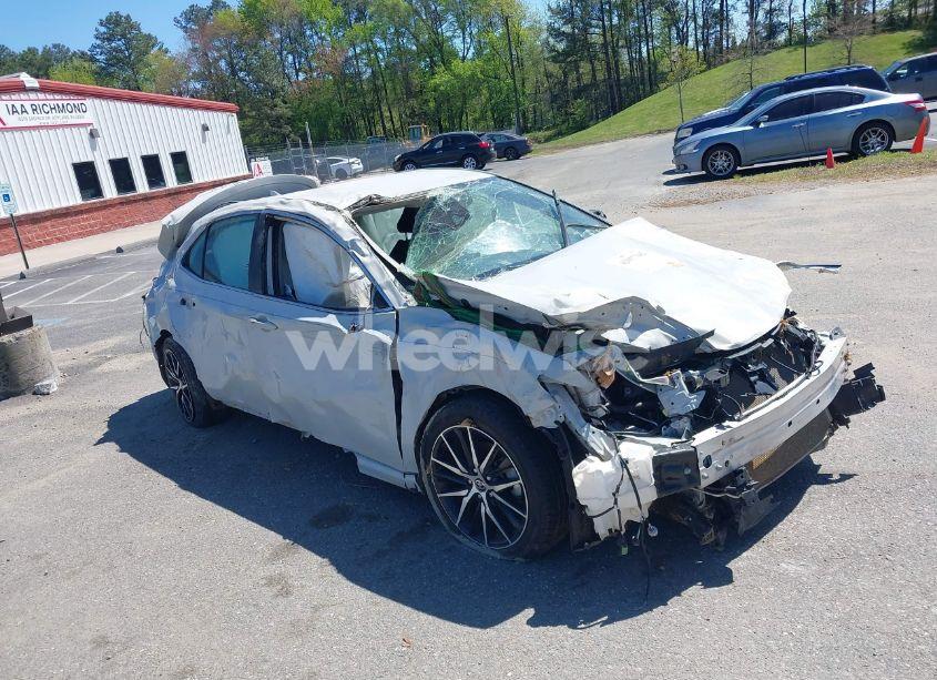 2023 Toyota Camry SE (VIN 4T1G11AK4PU131903) main photo