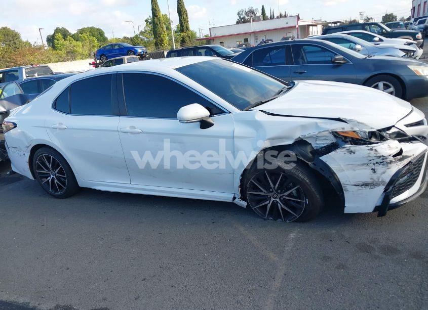 Photo 13 of 2023 Toyota Camry SE (VIN 4T1G11AK4PU148829)