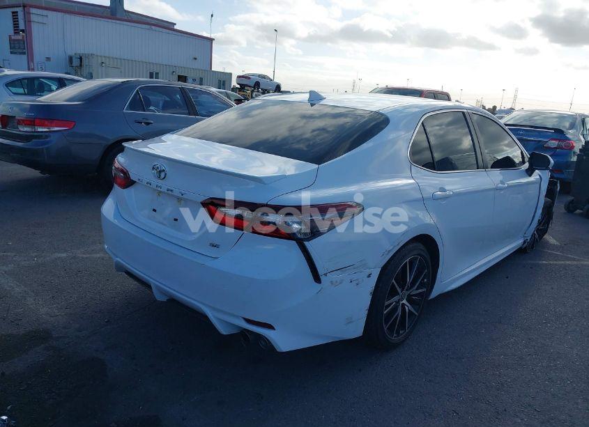 Photo 4 of 2023 Toyota Camry SE (VIN 4T1G11AK4PU148829)