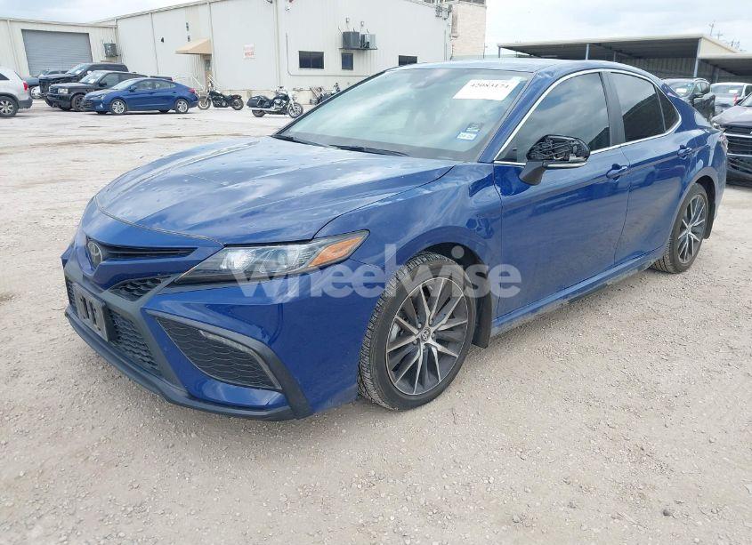 Photo 2 of 2023 Toyota Camry SE (VIN 4T1G11AK4PU157272)