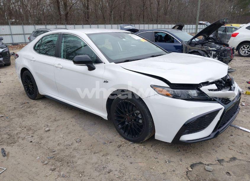 2023 Toyota Camry SE (VIN 4T1G11AK4PU729909) main photo