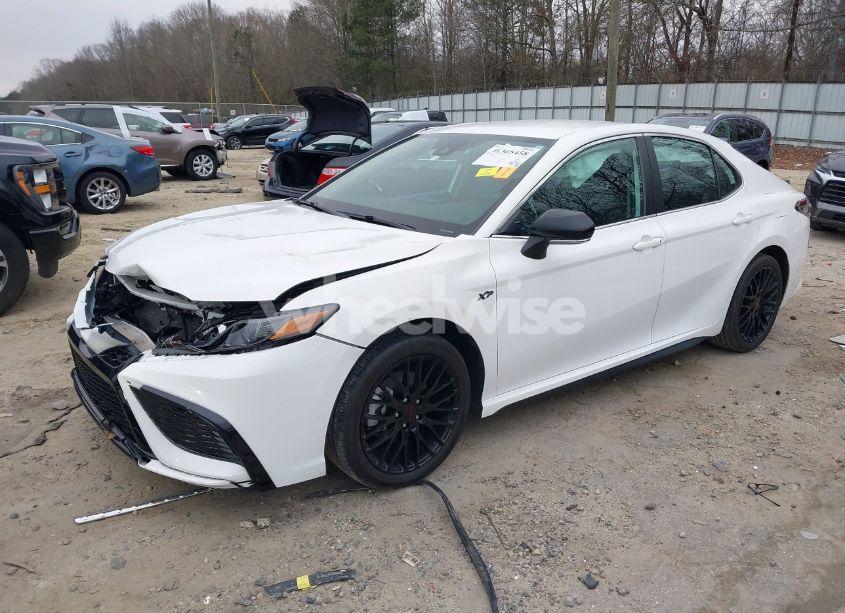 Photo 2 of 2023 Toyota Camry SE (VIN 4T1G11AK4PU729909)