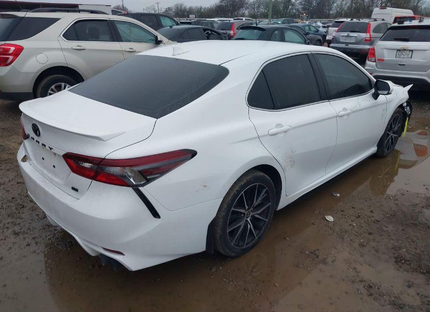 Photo 4 of 2023 Toyota Camry SE (VIN 4T1G11AK4PU776406)