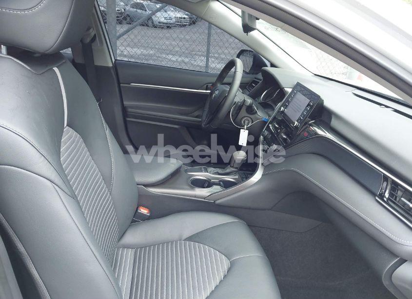 Photo 5 of 2024 Toyota Camry SE (VIN 4T1G11AK4RU197905)