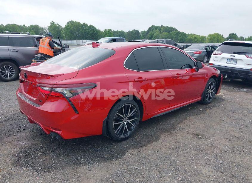 Photo 4 of 2024 Toyota Camry SE (VIN 4T1G11AK4RU218381)