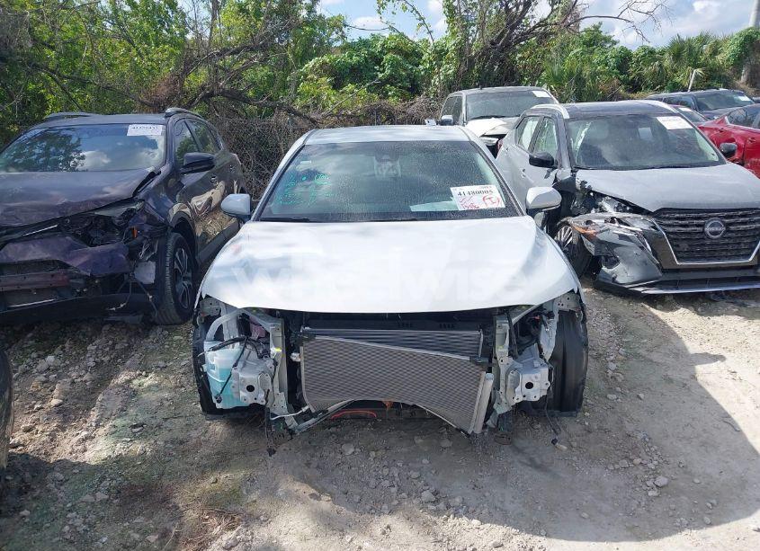 Photo 13 of 2024 Toyota Camry SE (VIN 4T1G11AK4RU220728)