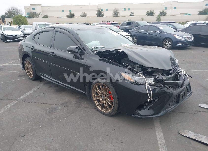 2024 Toyota Camry SE NIGHTSHADE (VIN 4T1G11AK4RU224648) main photo