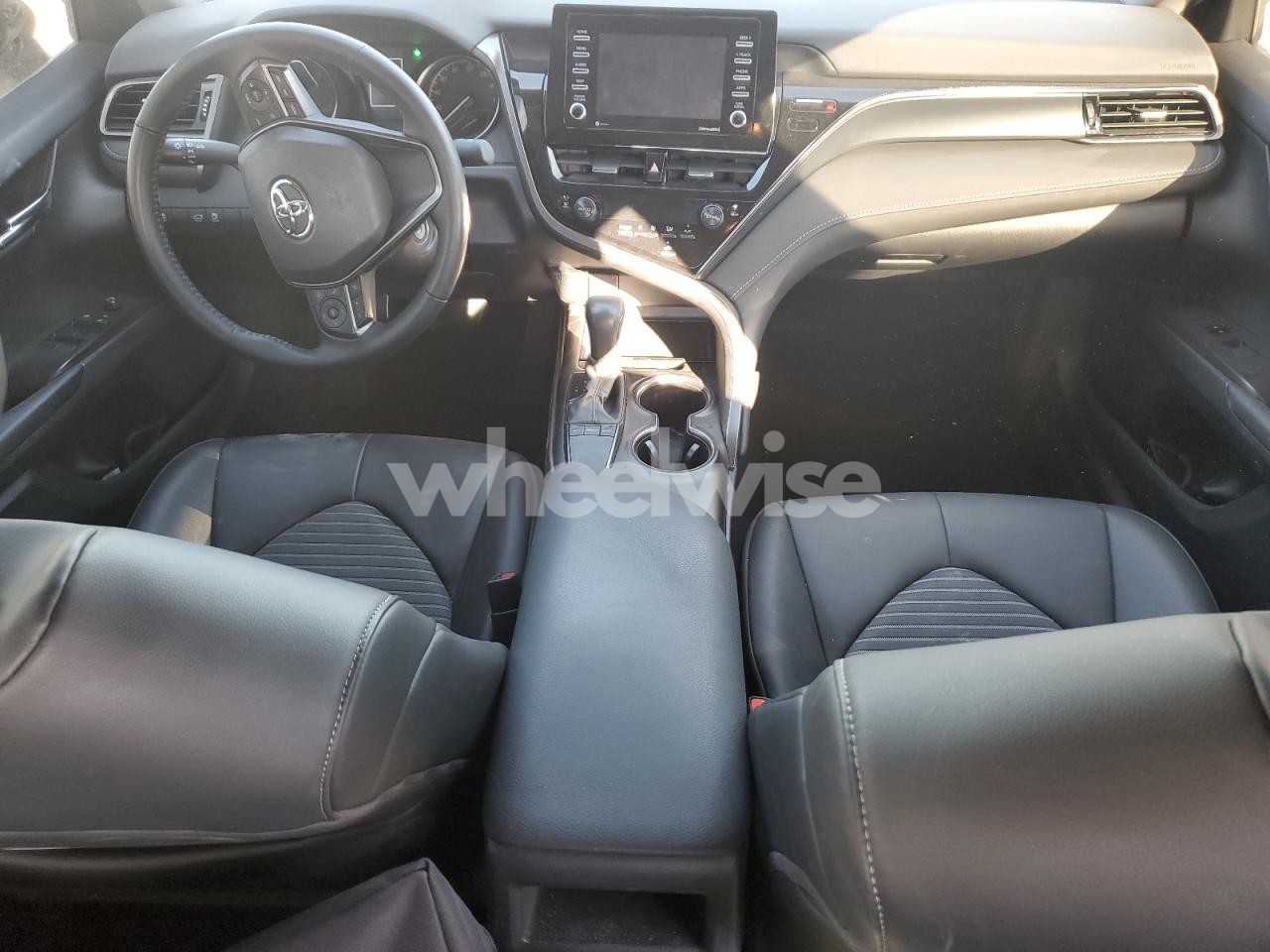 Photo 8 of 2024 TOYOTA CAMRY SE NIGHT SHADE (VIN 4T1G11AK4RU246567)