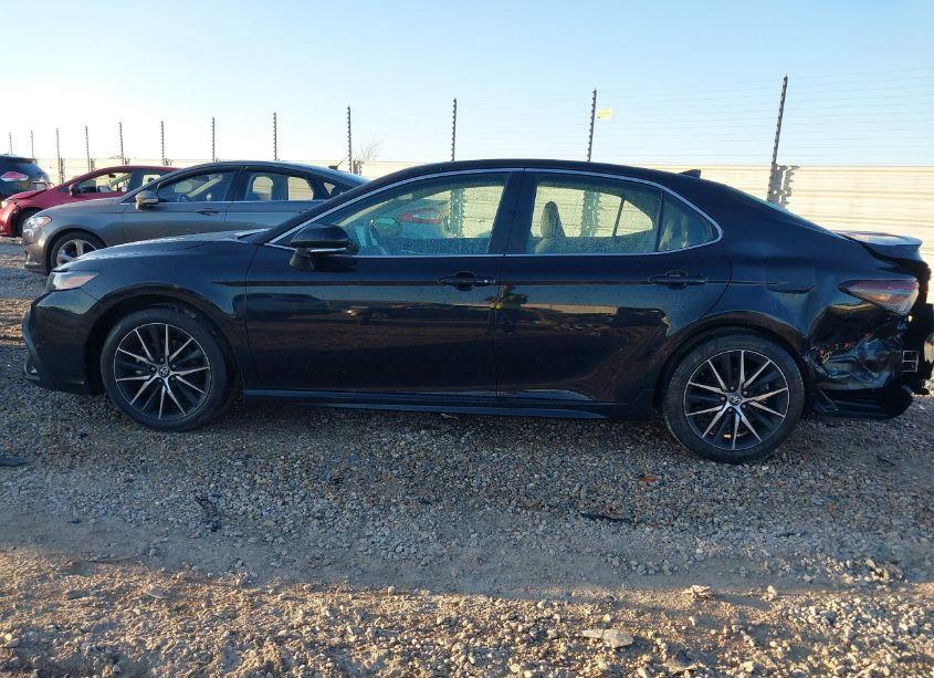 Photo 14 of 2024 Toyota Camry SE (VIN 4T1G11AK4RU859563)