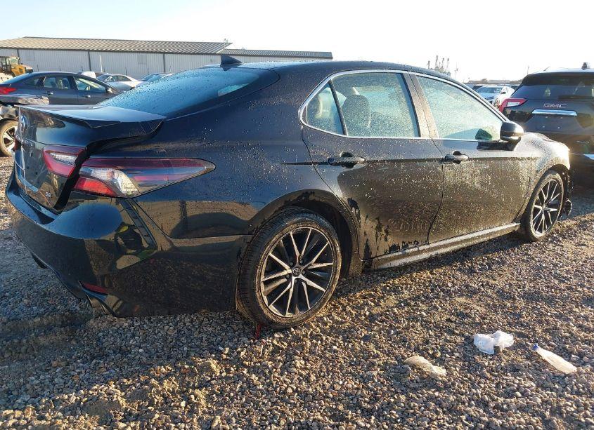 Photo 4 of 2024 Toyota Camry SE (VIN 4T1G11AK4RU859563)