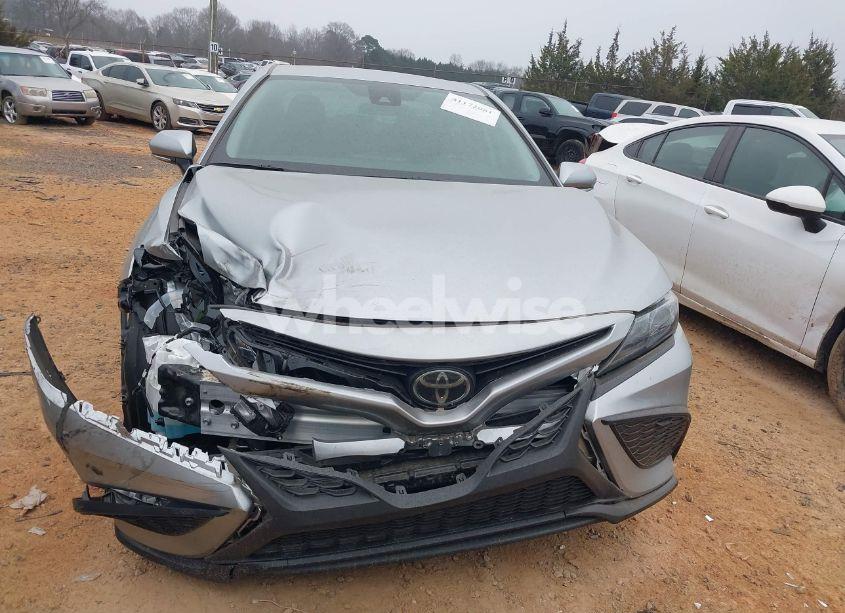 Photo 12 of 2024 Toyota Camry SE (VIN 4T1G11AK4RU863533)