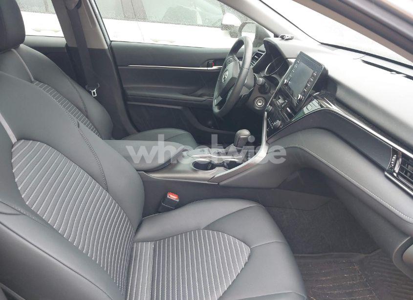 Photo 5 of 2024 Toyota Camry SE (VIN 4T1G11AK4RU863533)