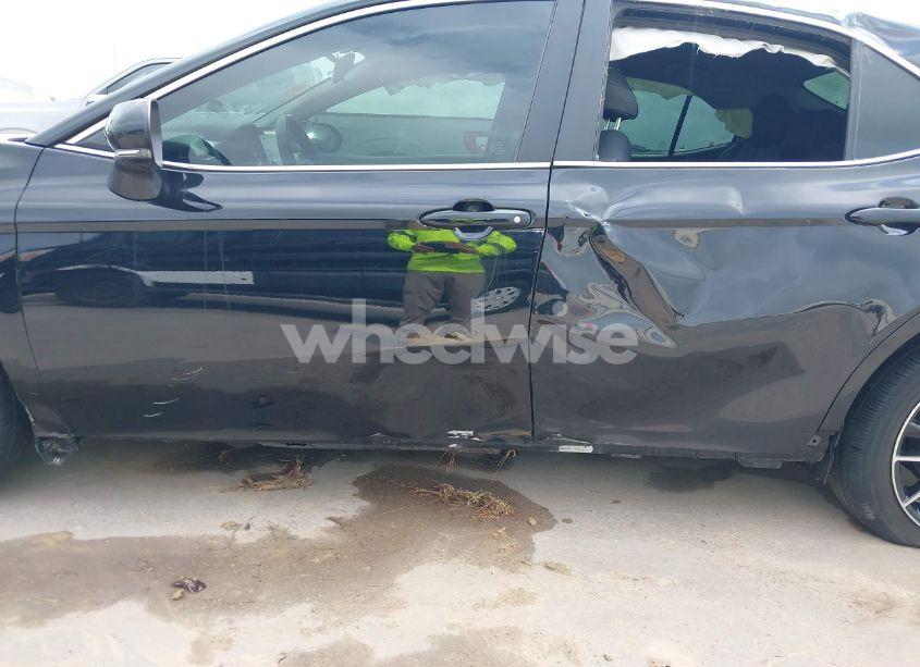 Photo 17 of 2024 Toyota Camry SE (VIN 4T1G11AK4RU896998)