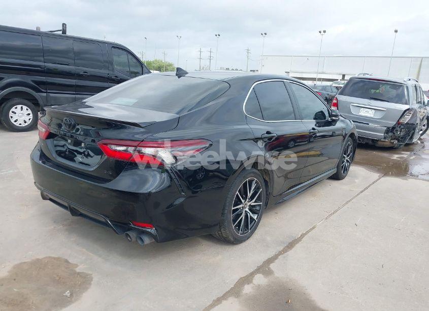 Photo 4 of 2024 Toyota Camry SE (VIN 4T1G11AK4RU896998)