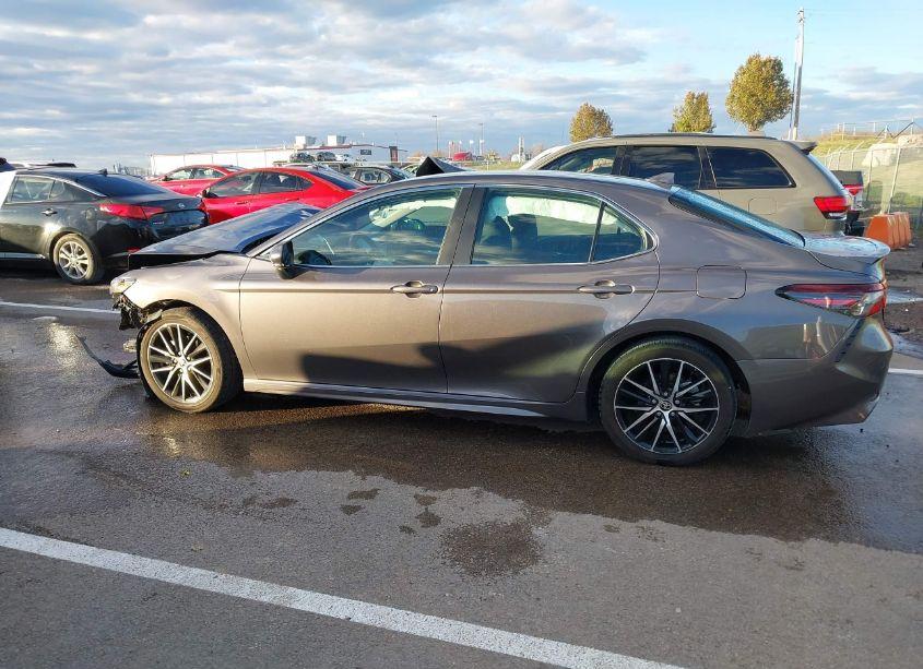 Photo 14 of 2024 Toyota Camry SE (VIN 4T1G11AK4RU898752)