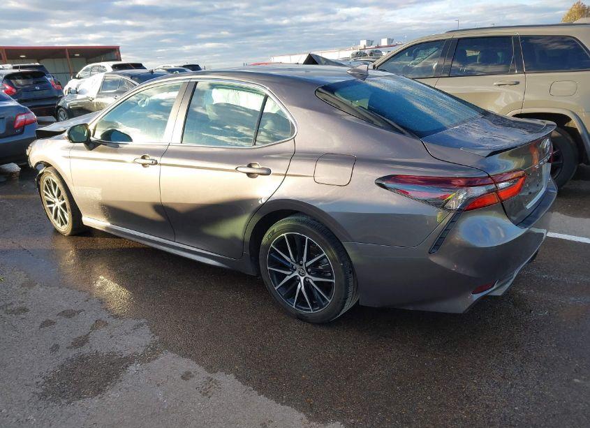 Photo 3 of 2024 Toyota Camry SE (VIN 4T1G11AK4RU898752)