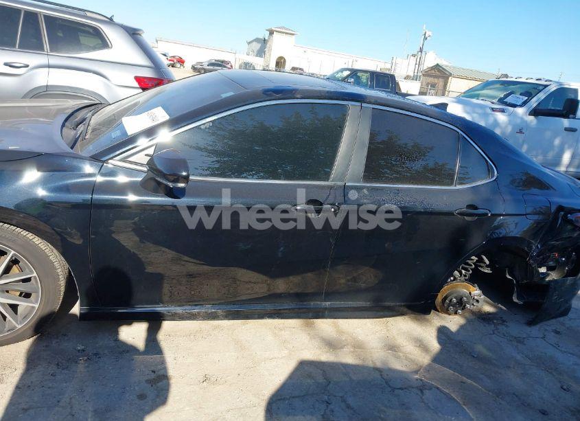 Photo 15 of 2024 Toyota Camry SE (VIN 4T1G11AK4RU921138)