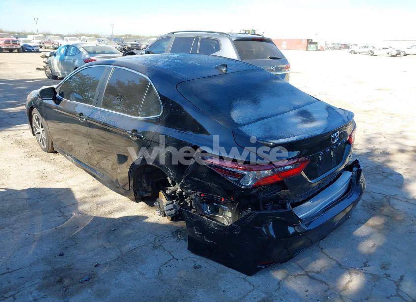 Photo 3 of 2024 Toyota Camry SE (VIN 4T1G11AK4RU921138)