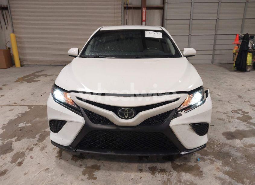 Photo 12 of 2020 Toyota Camry SE (VIN 4T1G11AK5LU307089)