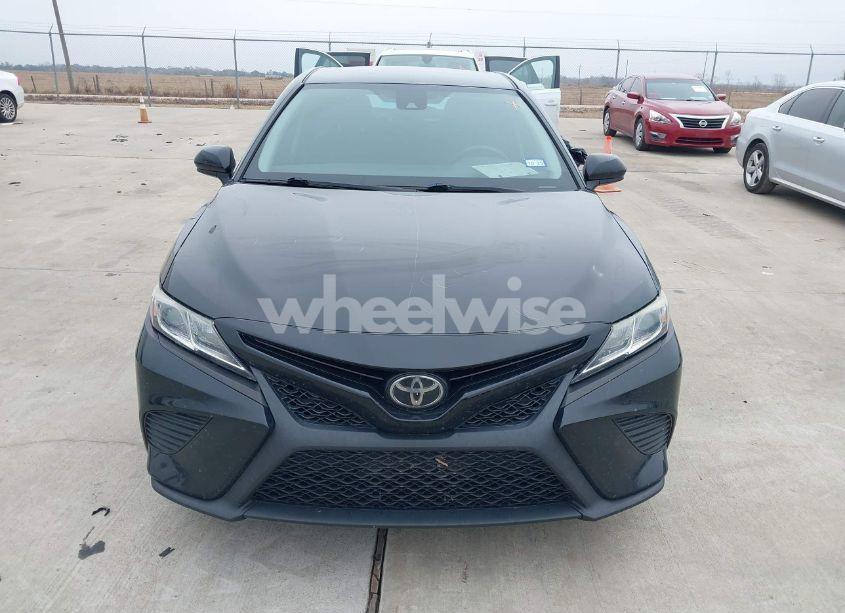 Photo 12 of 2020 Toyota Camry SE NIGHTSHADE EDITION (VIN 4T1G11AK5LU317587)