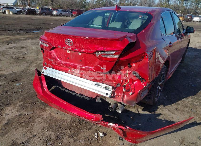 Photo 6 of 2020 Toyota Camry SE (VIN 4T1G11AK5LU336611)