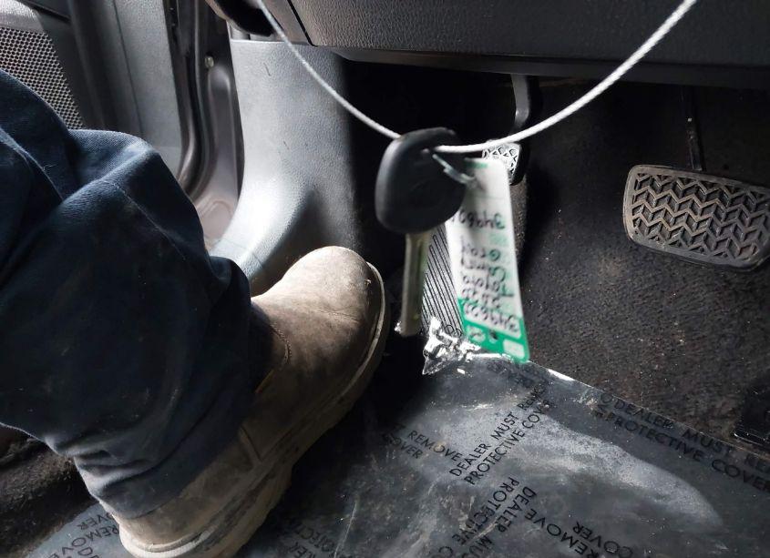 Photo 11 of 2020 Toyota Camry SE (VIN 4T1G11AK5LU349620)