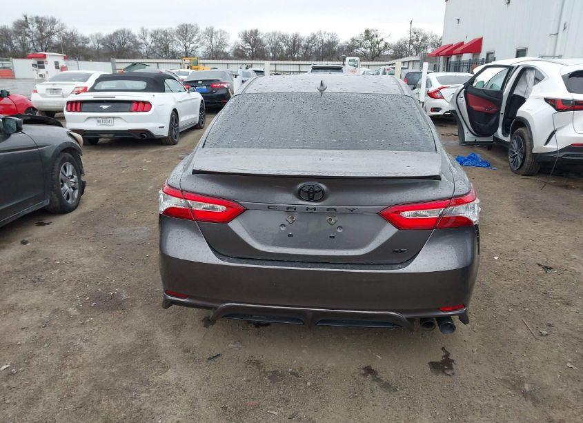 Photo 16 of 2020 Toyota Camry SE (VIN 4T1G11AK5LU349620)