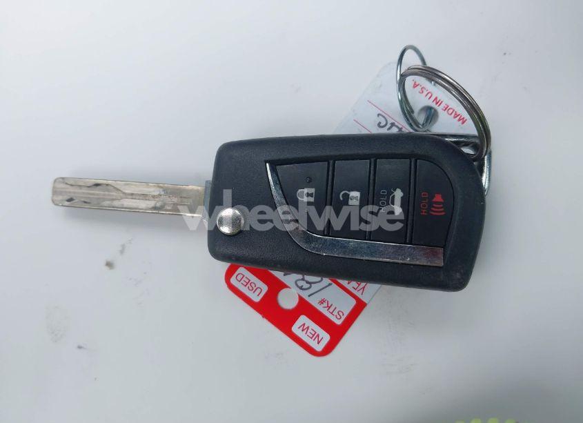 Photo 11 of 2020 Toyota Camry SE (VIN 4T1G11AK5LU355630)