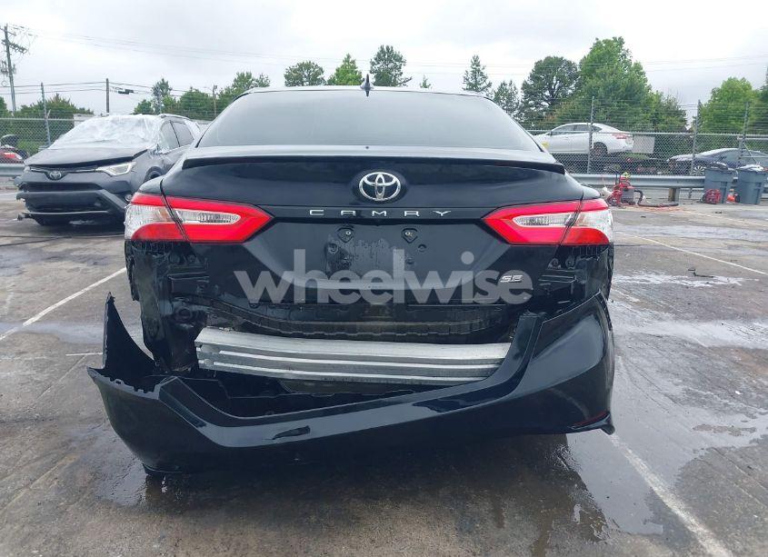 Photo 16 of 2020 Toyota Camry SE (VIN 4T1G11AK5LU355630)