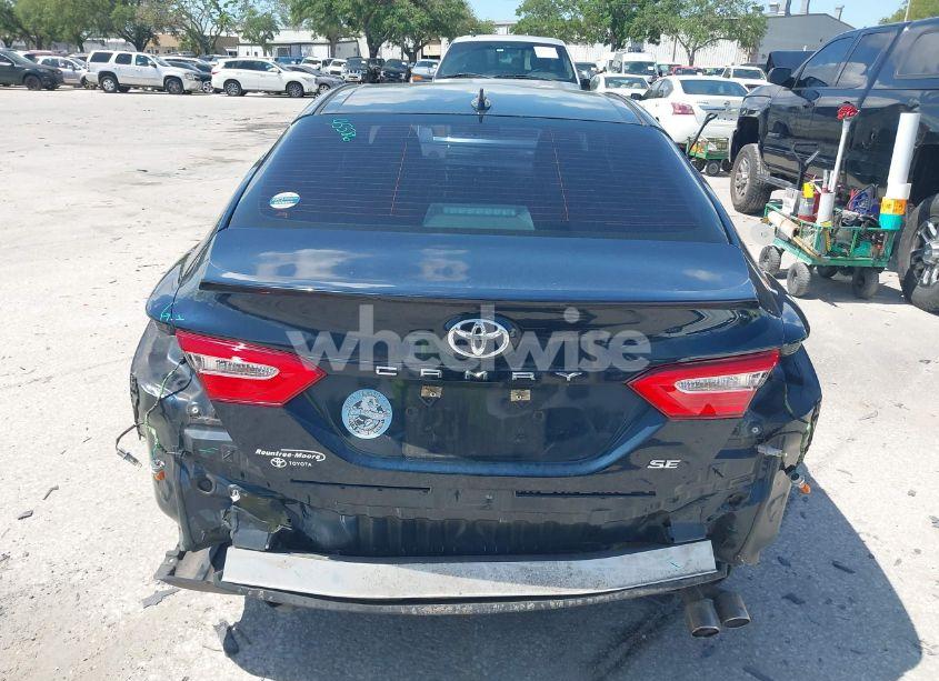Photo 16 of 2020 Toyota Camry SE (VIN 4T1G11AK5LU500066)