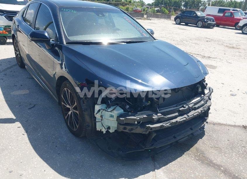 Photo 6 of 2020 Toyota Camry SE (VIN 4T1G11AK5LU500066)