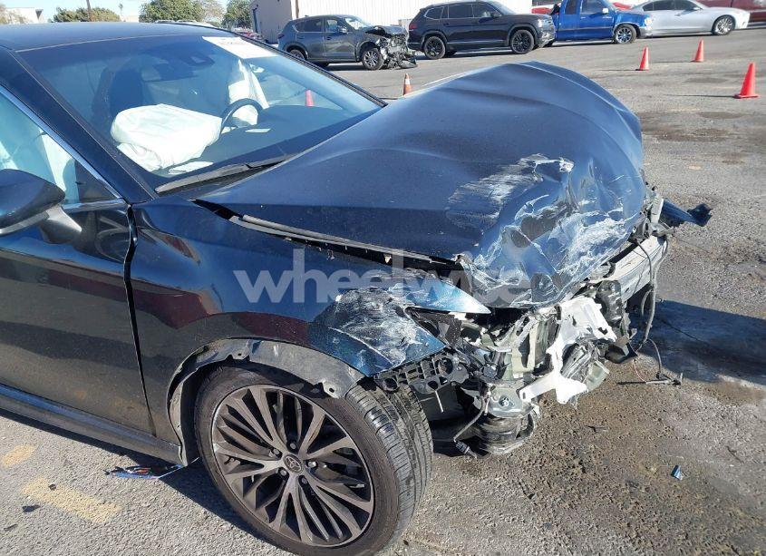 Photo 6 of 2020 Toyota Camry SE (VIN 4T1G11AK5LU509611)