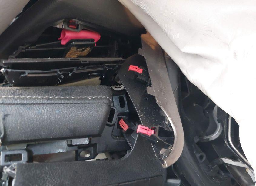 Photo 7 of 2020 Toyota Camry SE (VIN 4T1G11AK5LU861829)