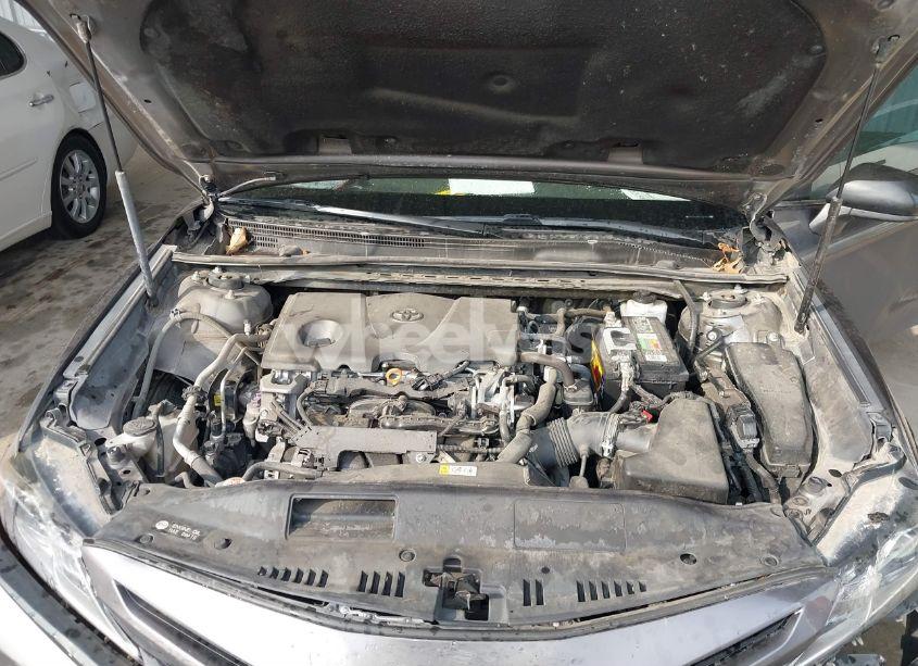 Photo 10 of 2020 Toyota Camry SE (VIN 4T1G11AK5LU869316)