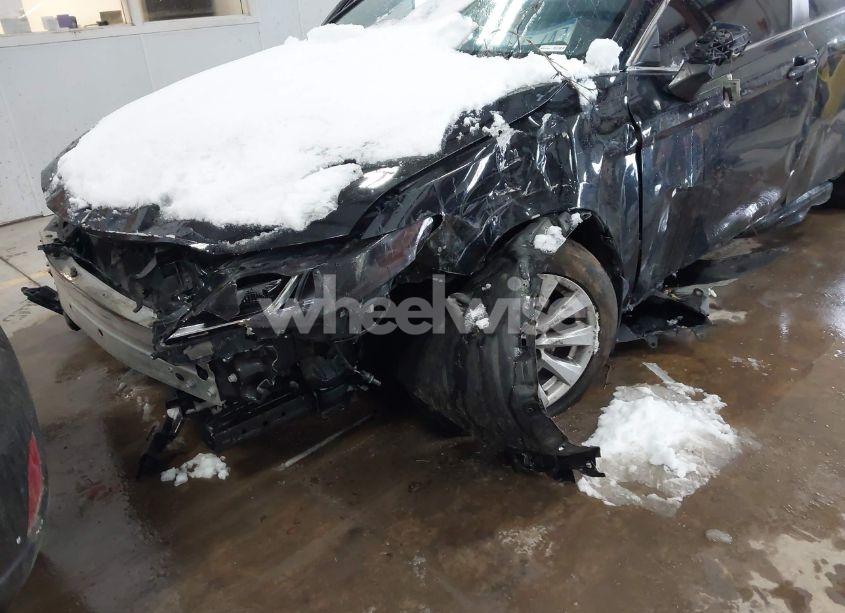 Photo 6 of 2020 Toyota Camry SE (VIN 4T1G11AK5LU929224)