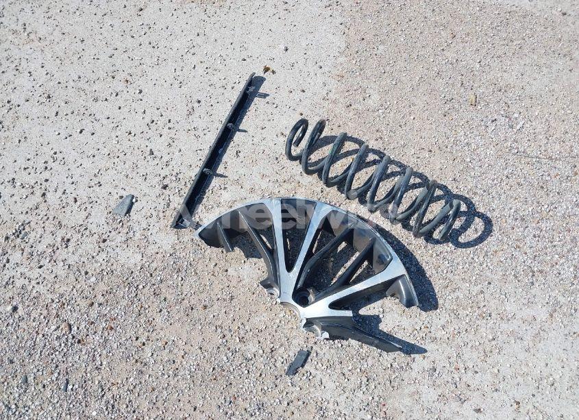 Photo 12 of 2020 Toyota Camry SE (VIN 4T1G11AK5LU930924)