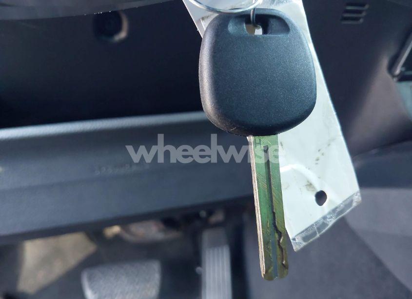 Photo 11 of 2020 Toyota Camry SE (VIN 4T1G11AK5LU971389)