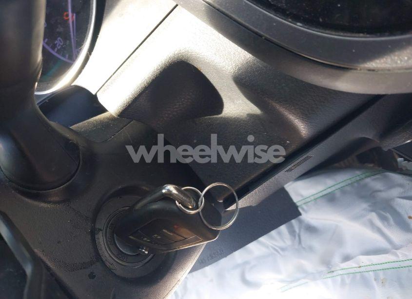 Photo 11 of 2020 Toyota Camry SE (VIN 4T1G11AK5LU983431)