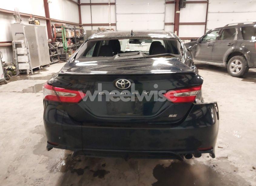 Photo 16 of 2020 Toyota Camry SE (VIN 4T1G11AK5LU988970)