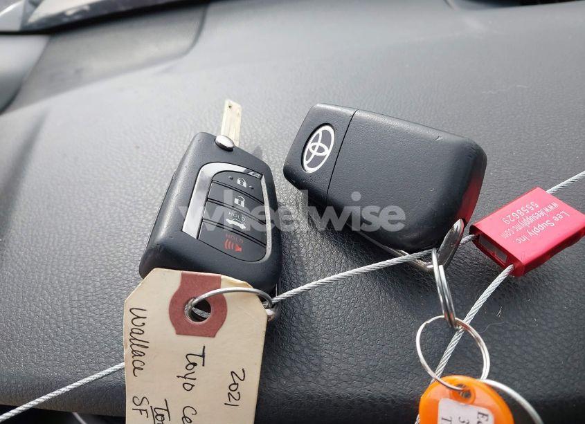 Photo 11 of 2021 Toyota Camry SE (VIN 4T1G11AK5MU414225)