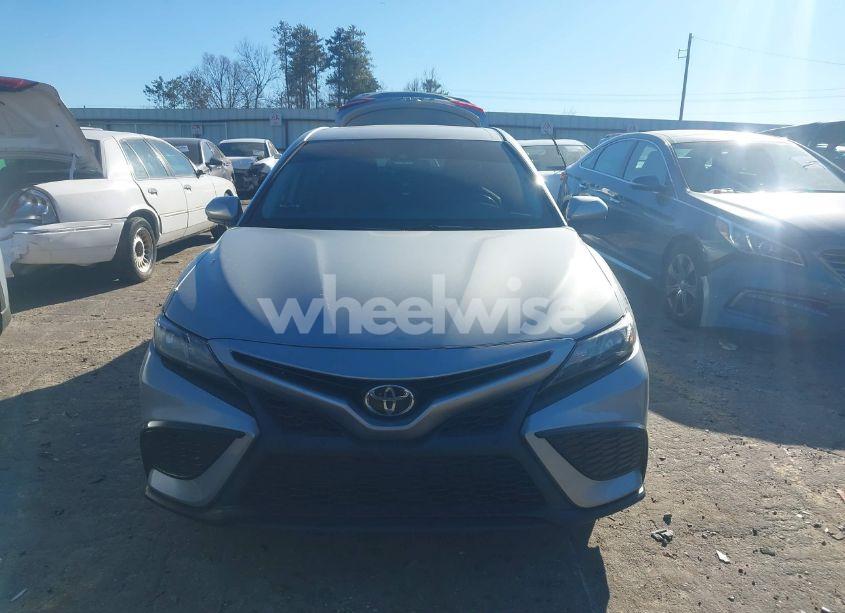 Photo 12 of 2021 Toyota Camry SE (VIN 4T1G11AK5MU428870)