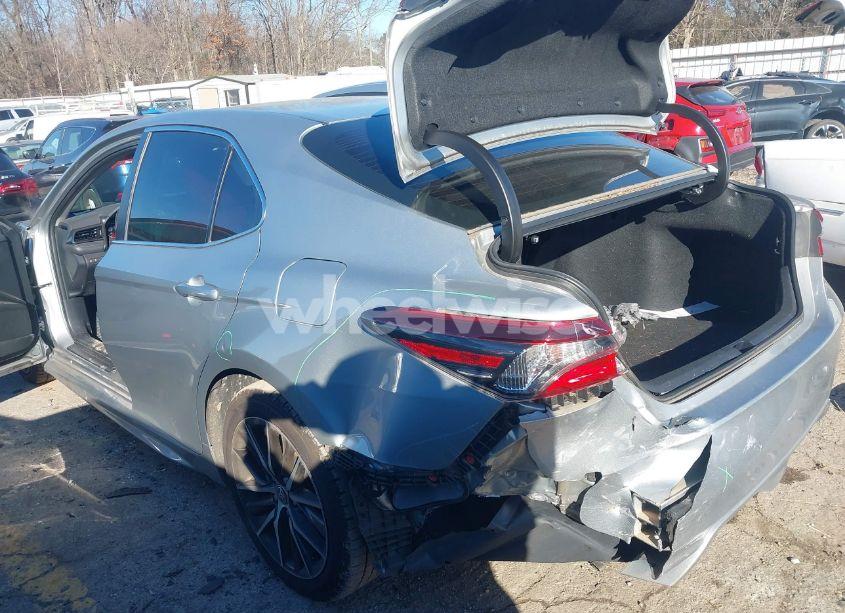 Photo 6 of 2021 Toyota Camry SE (VIN 4T1G11AK5MU428870)