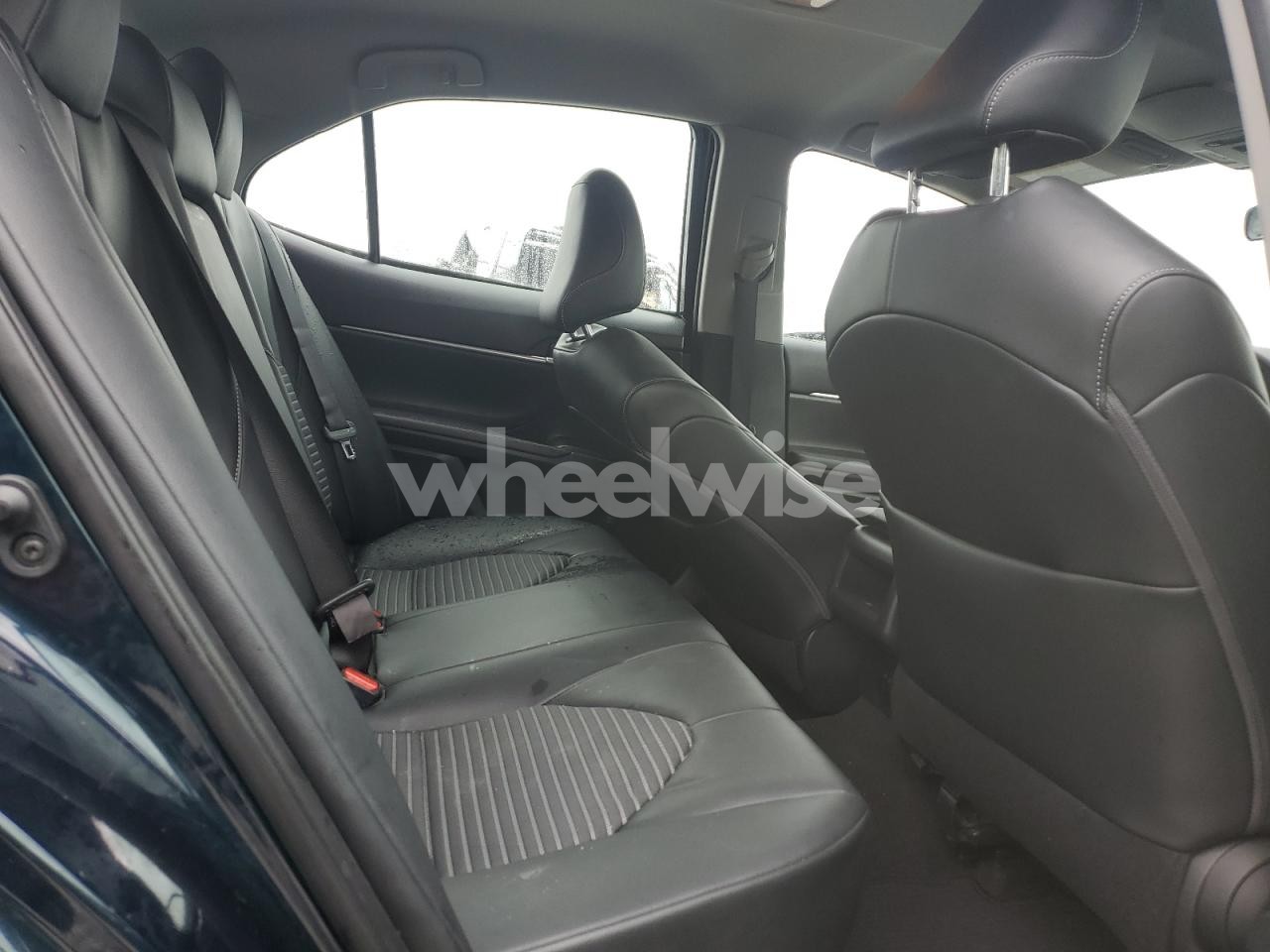 Photo 10 of 2021 TOYOTA CAMRY SE (VIN 4T1G11AK5MU455695)